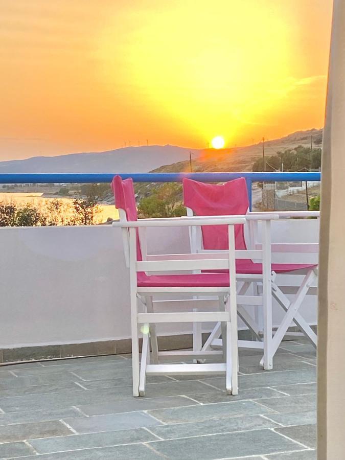 Beach House Set In A Beautiful Bay Caristo Exterior foto
