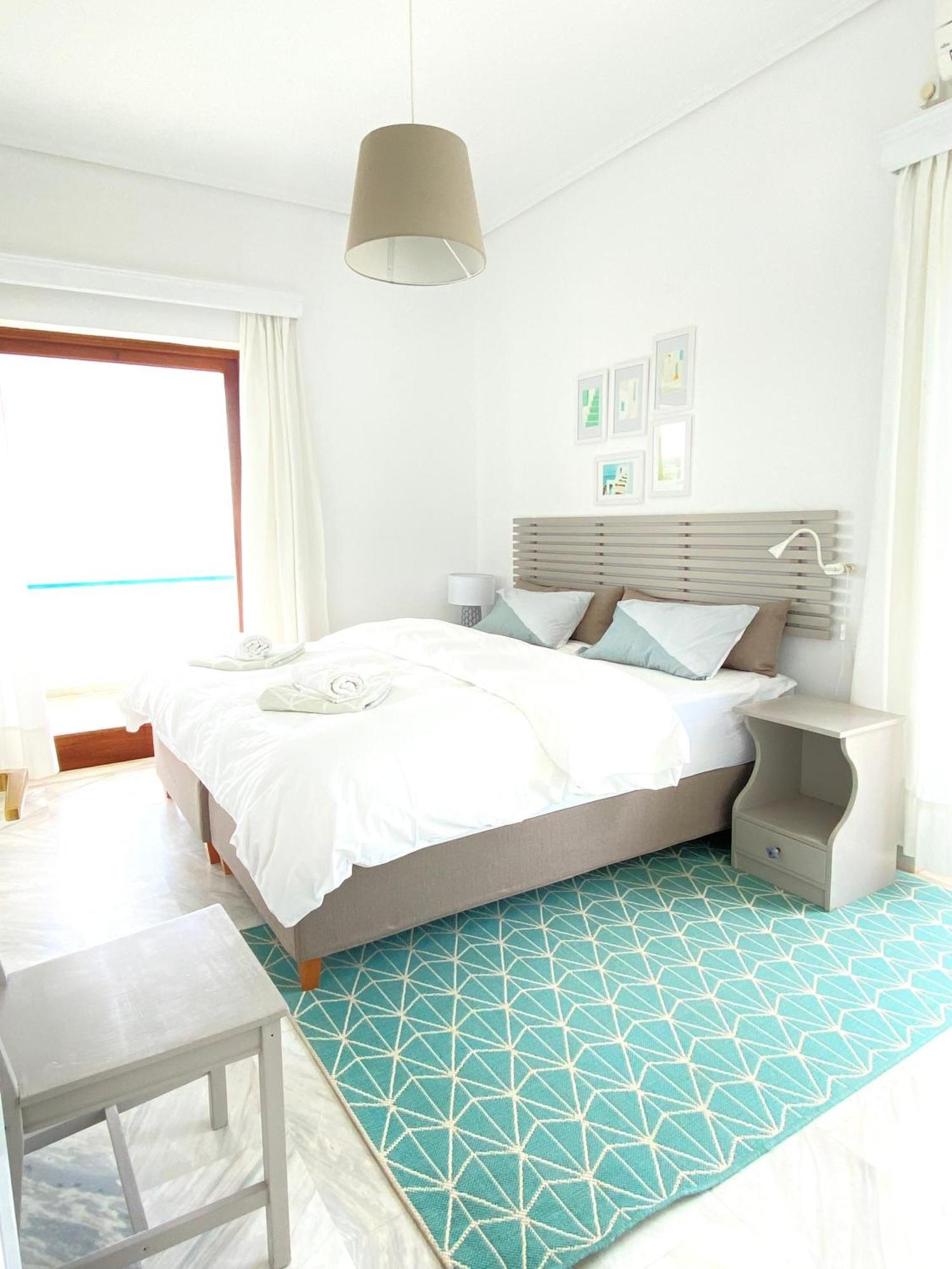 Beach House Set In A Beautiful Bay Caristo Exterior foto